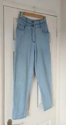 Vintage 80s 90s Light Wash High Waisted Mom Jeans Size 10 12 | W28  L26  • £15