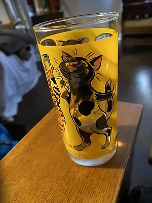 Solarfilma Iceland. Cats Milk Glass Tumbler - Excellent  • $12