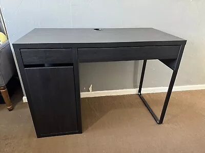 IKEA MICKE Desk/ Table Black-brown (105x50x75 Cm) • £30