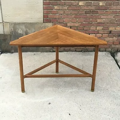 Mid Century Dunbar Edward Wormley Walnut Triangular-Side/End Table-Orig.Finish • $1875