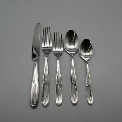 Mikasa COCOA BLOSSOM 18/10 Stainless Steel 5pc. Place Setting (Service For One) • $27.99