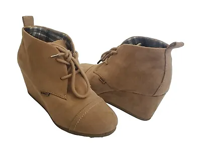 Bongo Shoes Womens Size 7 M  Maddie Tan Ankle Lace Up Boots Classy Faux Suede • $16