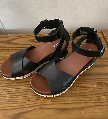 MIA Black Wedge Sandal Shoes 7 1/2 NEW • $40