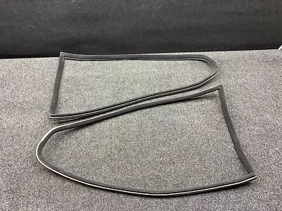 94-99 BMW E36 M3 Coupe Rear Window Panel Seals Black Right Left Quarter • $132.98