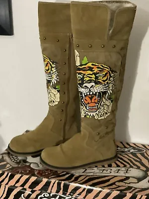Ed Hardy “Love Kills Slowly” Brown Suede Fur Lined Tattoo Art Boots Size 7 *NICE • $39.90