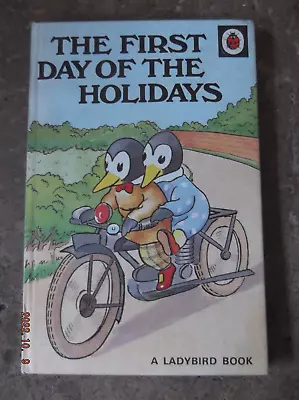 Vintage Ladybird Book –The First Day Of The Holidays–Animal Rhymes 401 Series • £10