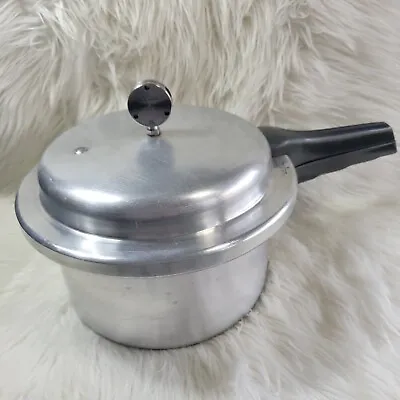 Vintage Mirro-Matic 394M Aluminum 4 QT Pressure Cooker With Jiggler And Rack • $49.99