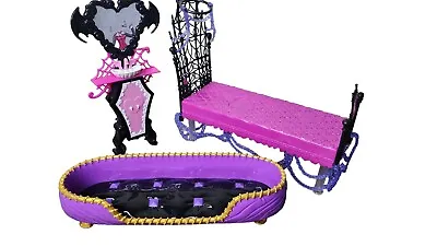 Monster High Doll Bed Sink Furniture Pink/Black MATTEL LOT OF 3 • $42.99