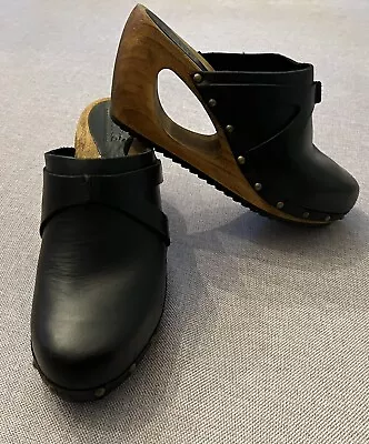 SANITAS Womens Danish Clogs Wood Soles Black EU 39 Wegner Mogensen • $59.99