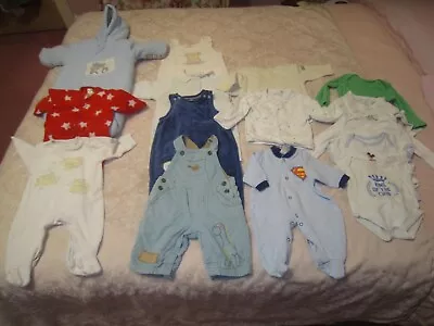 £1.99 • Buy VGC Baby Boy Bundle 14 Items SnowSuit Sleepsuits Dungaree Bodysuits Tops 0-3 M