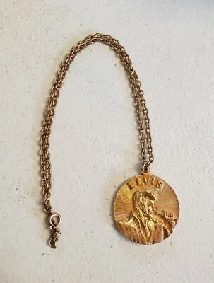 Vintage Gold Tone Elvis Presley King Of Rock 1935-1977 Medallion Necklace • $16.75
