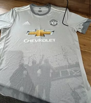 Manchester United 17/18 Short Sleeve Third Shirt Size Large Excellent Condition • £10