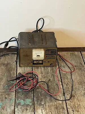 VTG Federated FI 6 Amp Automatic Battery Charger 6 - 12 Volts • $77