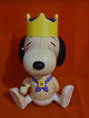 Snoopy Plastic King Toy Figure McDonald's 2000  • £1