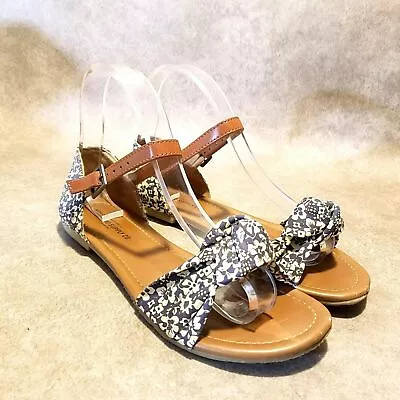 Mossimo Womens Sz 6.5 M Black White Open Toe Floral Ankle Strap Sandals • $16.99