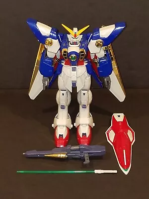 Mobile Suit Gundam Wing Deluxe Transforming Wing Gundam 12  Figure 2000 Bandai • $114.85