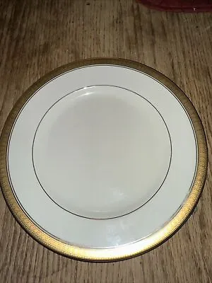 Mikasa  PALATIAL GOLD  L3234 Pattern Gold Band Porcelain Salad Plate • $7.99