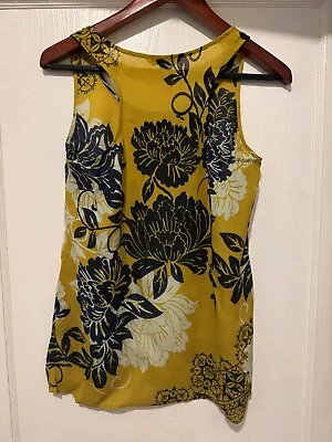 Women’s Cabi Razor Back Yellow Floral Blouse Small ; Style #286 RN#53077 • $8