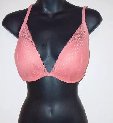 Victoria's Secret 36D Plunge Pink Lace Bra NWOT • $9.99