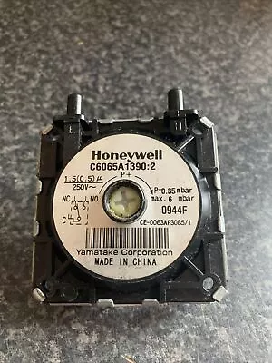 Honeywell Air Pressure Switch C6065A1390:2 Baxi Boilers • £10
