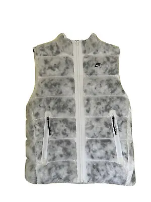 SIZE S - Nike Tech Pack Therma-Fit Bubble Vest DN2817-100 (MSRP $200) • $89.99