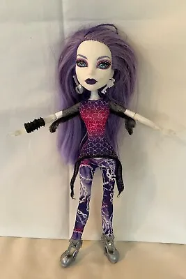 Monster High Spectra Vondergeist Fearbook Picture Day • $29.99