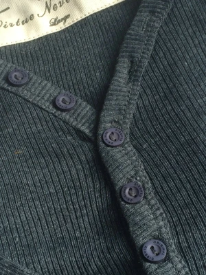 £5 • Buy Men's Ribbed Y Neck Long Sleeve T-shirt Top Buttons Sale Was £10 Now Only £5.00