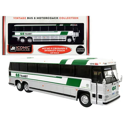 1980 MCI MC-9 Crusader II Intercity Coach Bus  Union Station  Toronto (Ontari... • $55