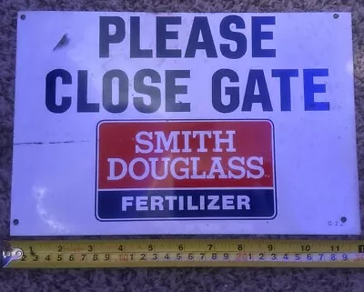 Vintage PLEASE CLOSE GATE SMITH DOUGLAS FERTILIZER METAL SIGN • $31