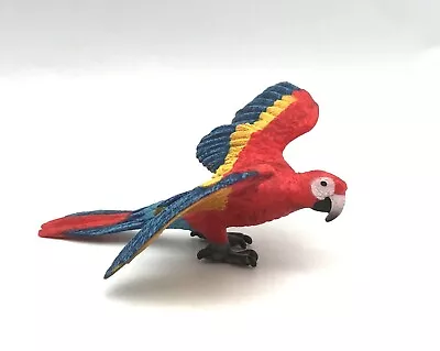 Schleich RED MACAW Wings Spread Bird Parrot Figure 2014 Retired 14737 • $14.99