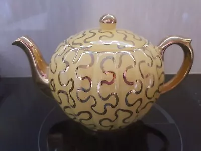 Vintage State Gibson England TEAPOT Yellow W Gold Swirly Squiggly Lines GVC  • $95