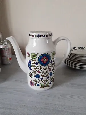 Vintage Midwinter Country Garden Tea Pot Staffordshire Chintz Floral Interiors  • £16