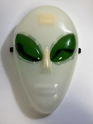 Vintage Halloween Alien Mask Green Eyes Glow In The Dark 11” Plastic Costume • $20.24