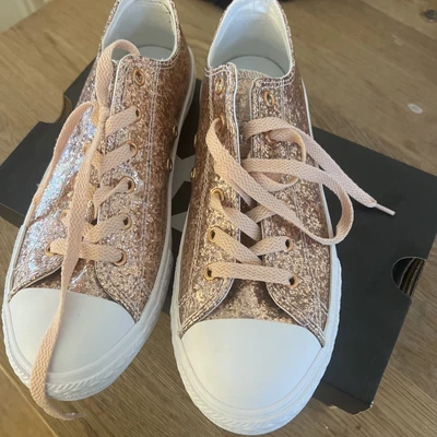 £25 • Buy Converse All Stars Pink/Rose Gold Glitter Lace Up Trainers Size UK 5 Us 5.5