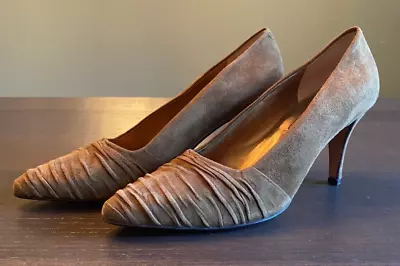 Vintage Anne Klein Ruched Suede Brown Heels - MADE IN ITALY - Size: 7.5 • $24.99