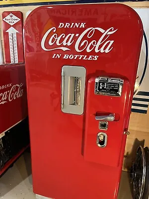 Vendo 39 Coca Cola Machine • $1