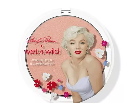 NIB Wet N Wild Unreleased Marilyn Monroe Highlighter & Puff Set Limited Edition • $24.30