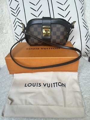 £480 • Buy Louis Vuitton Cosmetic Pouch Pm With Pouch Encasement.