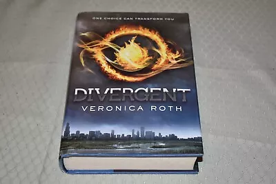 Divergent By Veronica Roth(1st Edition/Later Printing (signed Hardcover) • $99.99