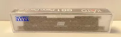 KATO N Gauge-137-2024 GG1 PENN CENTRAL LOCOMOTIVE  #4923- New In Box--Unopened • $41