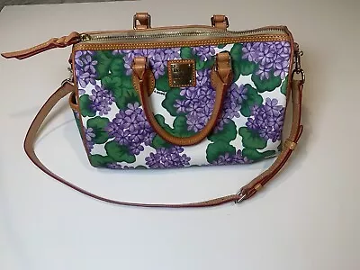 Beautiful Dooney & Bourke Purple Floral Hydrangea Lilac Barrel Handle Bag • $148