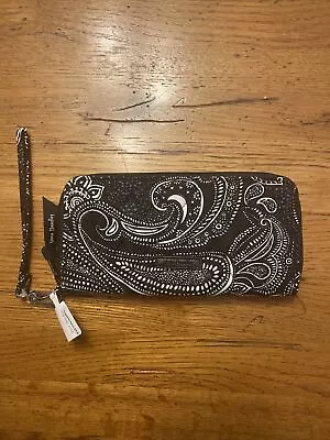 NWT Vera Bradley RFID Accordion Wristlet Zip-Around Wallet In Stellar Paisley • $23.99