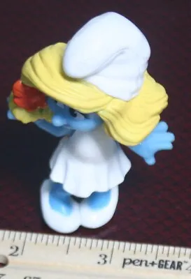 Smurfs Figurine Toy 2011 SMURFETTE Action Figure McDonalds Happy Meal Flower • $2.50