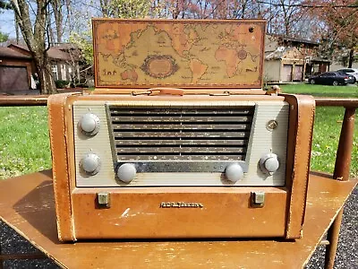 Vintage RCA Victor 7-BX-10 Strato-World Portable Shortwave Tube Radio • $60