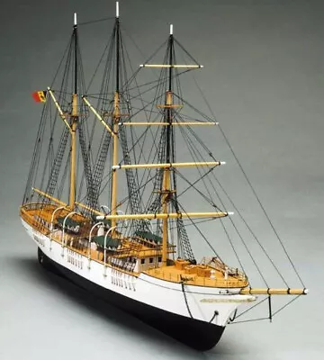Mantua Model 757 Mercator Ship School Belgian - 1:120 - Kit Complete Of Mount • £135.74