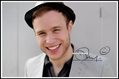 Olly Murs Autographed Cotton Canvas Image. Limited Edition (OM-707)  • £9.59