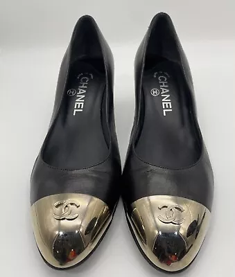 Chanel Black Silver Metal Cap Toe Pumps Calfskin Pumps Size EU 38.5   US 7.5 M • $375