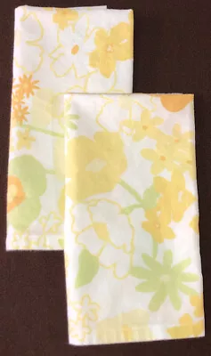 2 Vtg Cloth Napkins MCM Retro Yellow Flowers Cloth Table Linens 27  X 16  Lot • $6