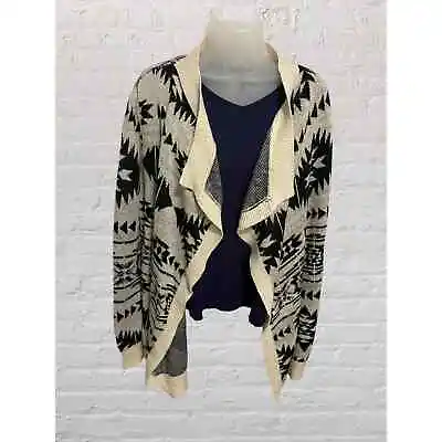 Charlotte Russe Cardigan  • $14