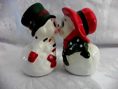 $25 • Buy Vintage Christmas Salt & Pepper Shakers~Kissing Snowman & Snowlady Couple~Lefton